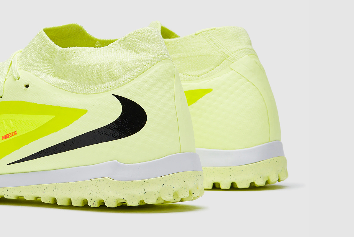 Сороконожки Nike